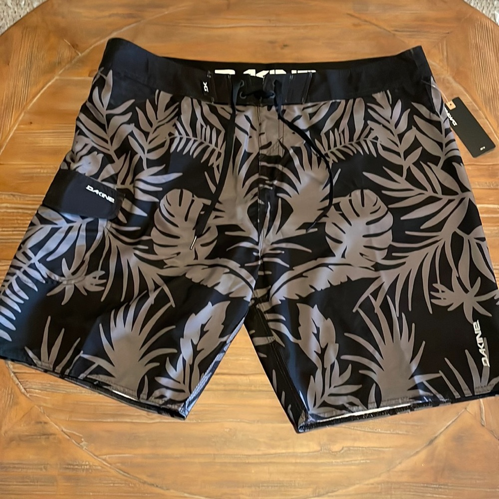 NWT Dakine board shorts